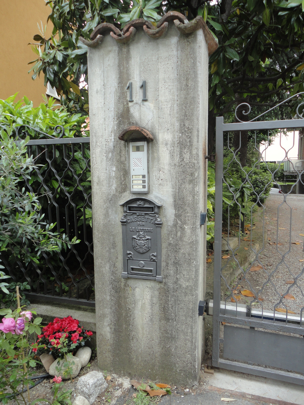 La casa L'ingresso